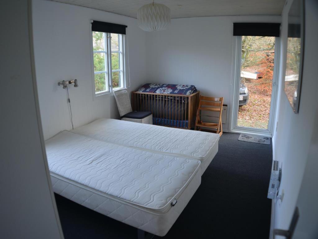 Beautiful Home In Glesborg W- view 5
