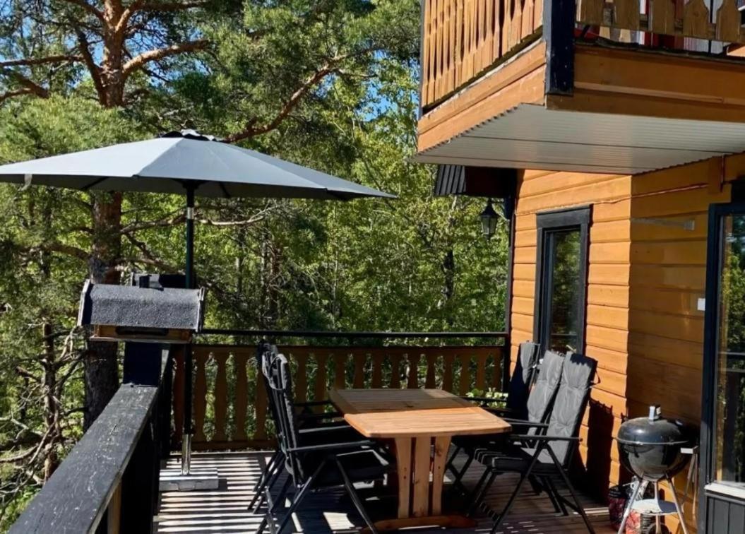 Stunning Home In Ljusterö With 3 Bedrooms And Wifi view 2