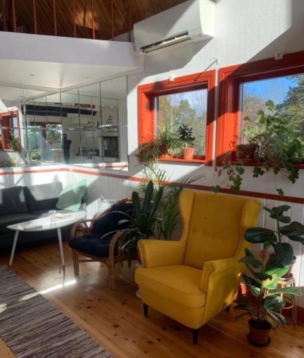 Stunning Home In Ljusterö With 3 Bedrooms And Wifi view 5