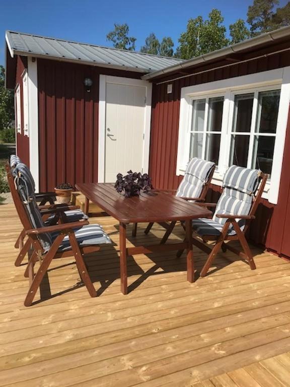 Amazing Home In Bergkvara With 2 Bedrooms And Jacuzzi view 2