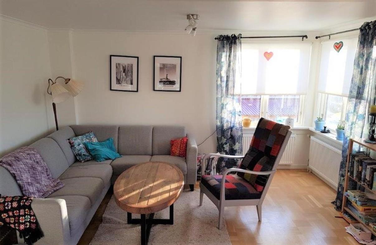 Amazing Home In Hamburgsund With 4 Bedrooms view 3