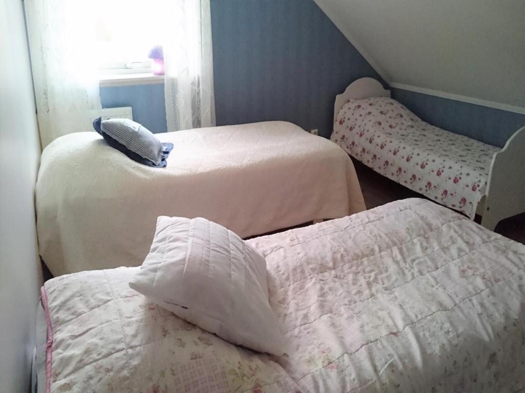 Nice Home In Uddevalla With 1 Bedrooms And Wifi view 2