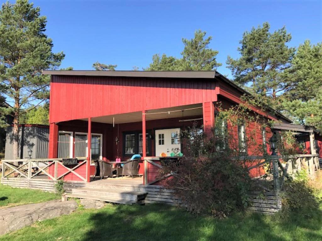 Stunning Home In Vikbolandet With 3 Bedrooms