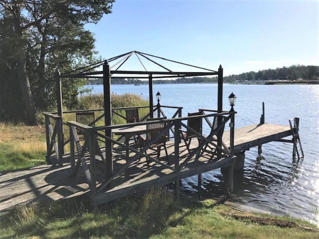 Stunning Home In Vikbolandet With 3 Bedrooms