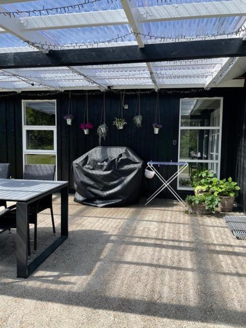 Beautiful Home In Farsø With Internet