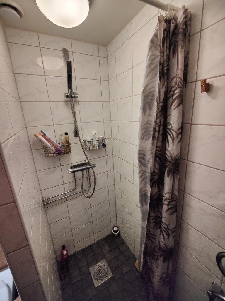 Amazing Home In Särö With 5 Bedrooms And Wifi view 5