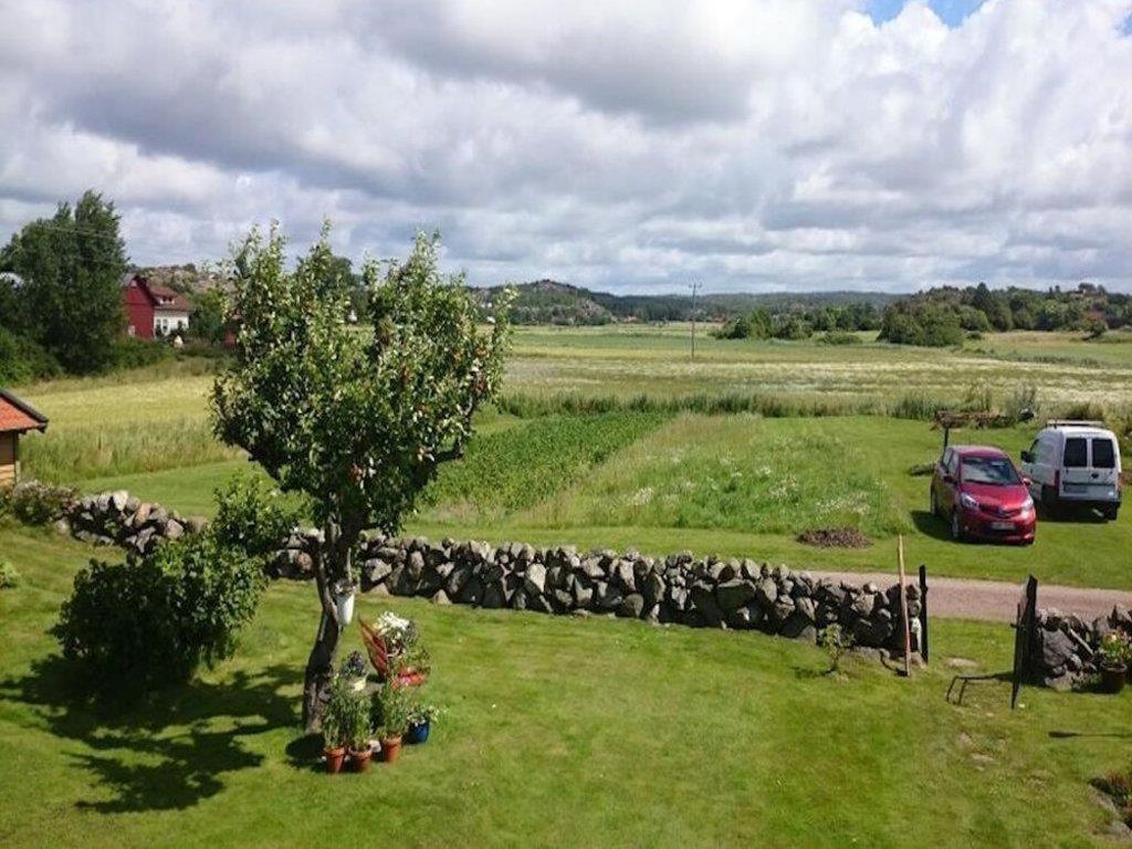 Beautiful Home In Kärna With 2 Bedrooms view 2
