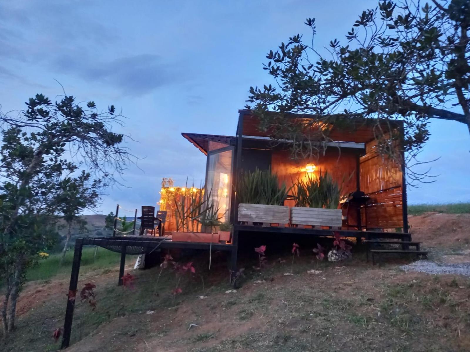Tacuara House