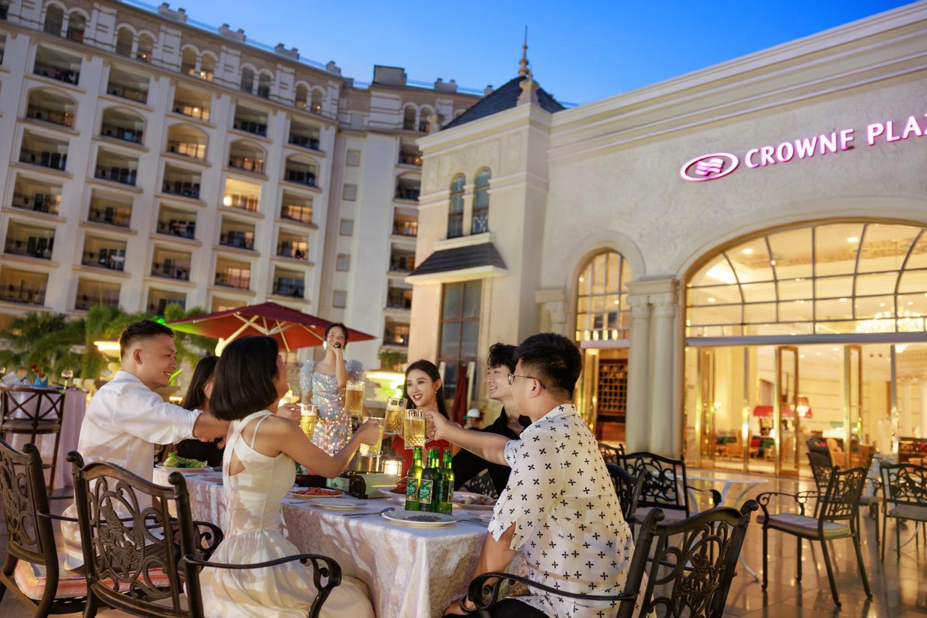 Crowne Plaza Resort Sanya Bay by IHG