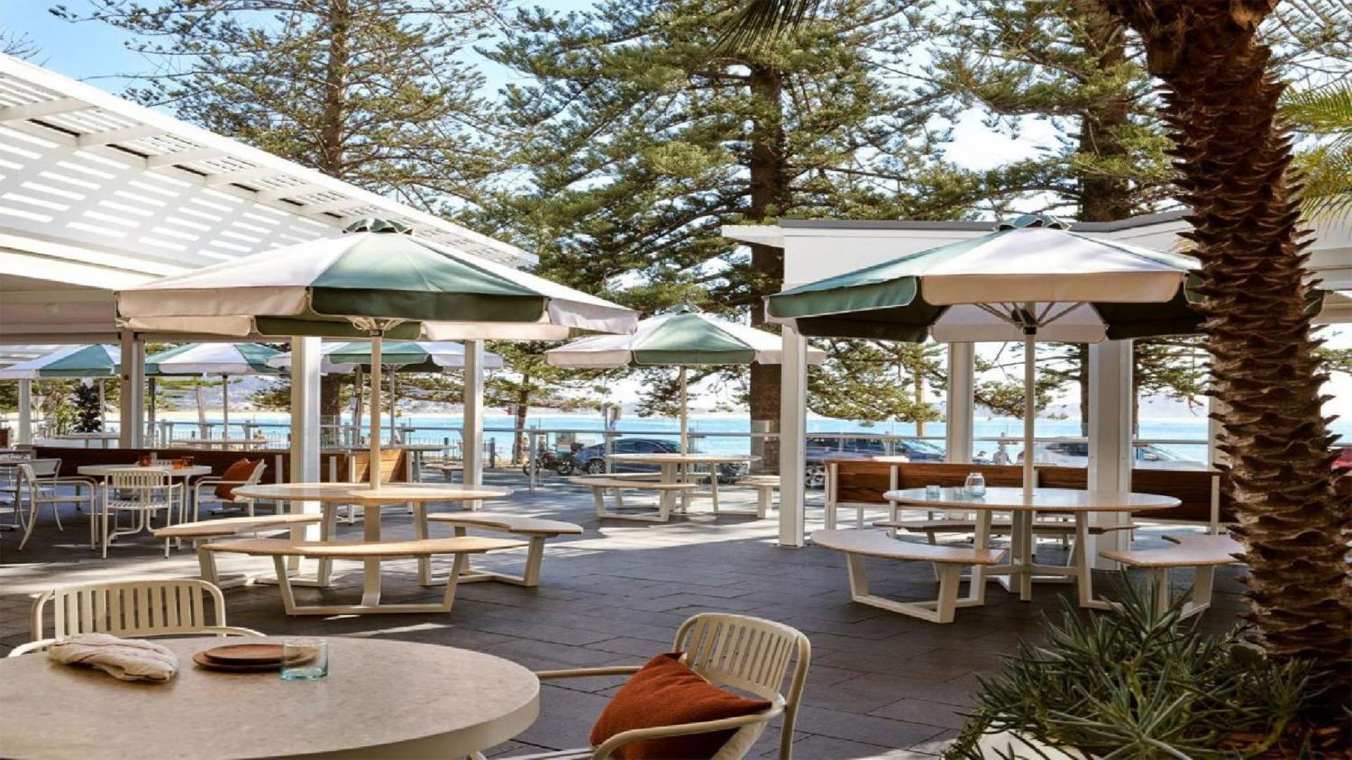 Walk To Terrigal or Beach or Stay Poolside
