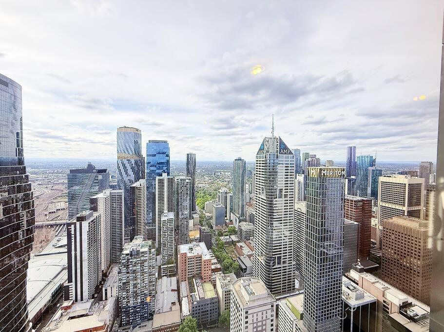 Lv61 SkyHigh CityView Comfort Cozy 1BR Retreat