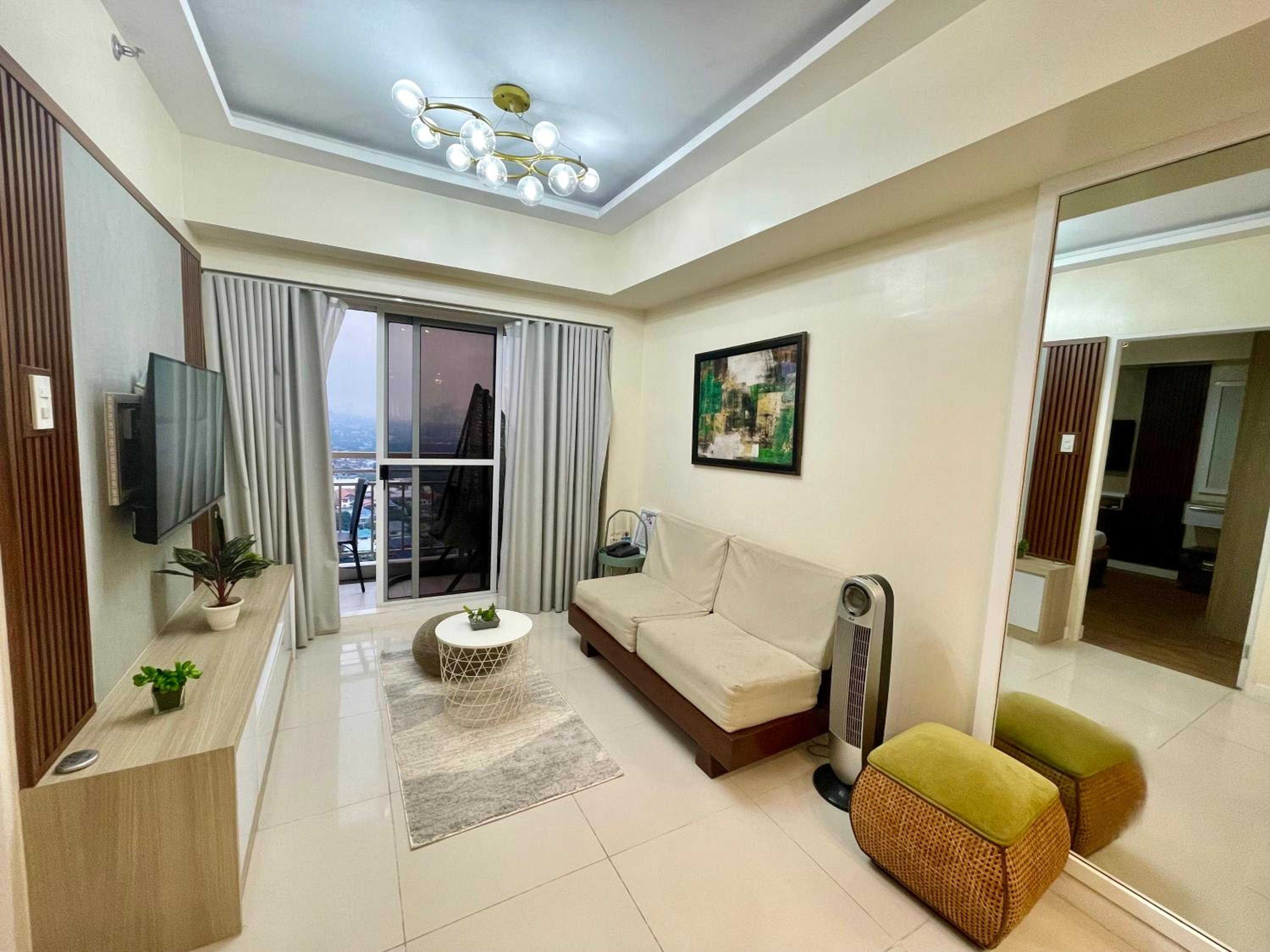 2 bedroom with parking balcony fully furnished free wifi pool view 2