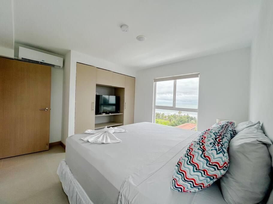 Ocean View Condo at Viva Jaco, Newly Built