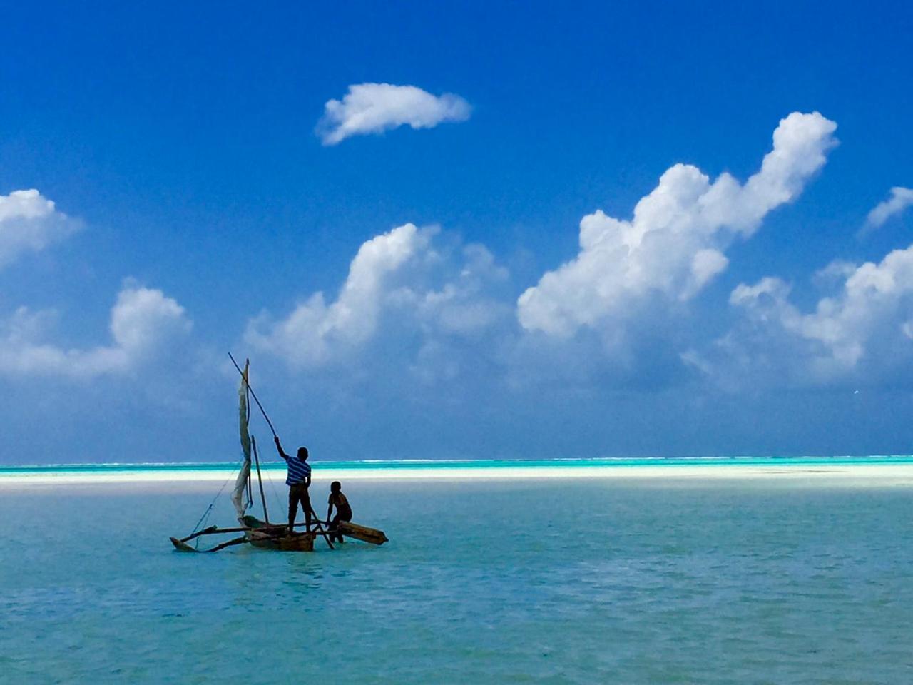 Zanzistar Lodge