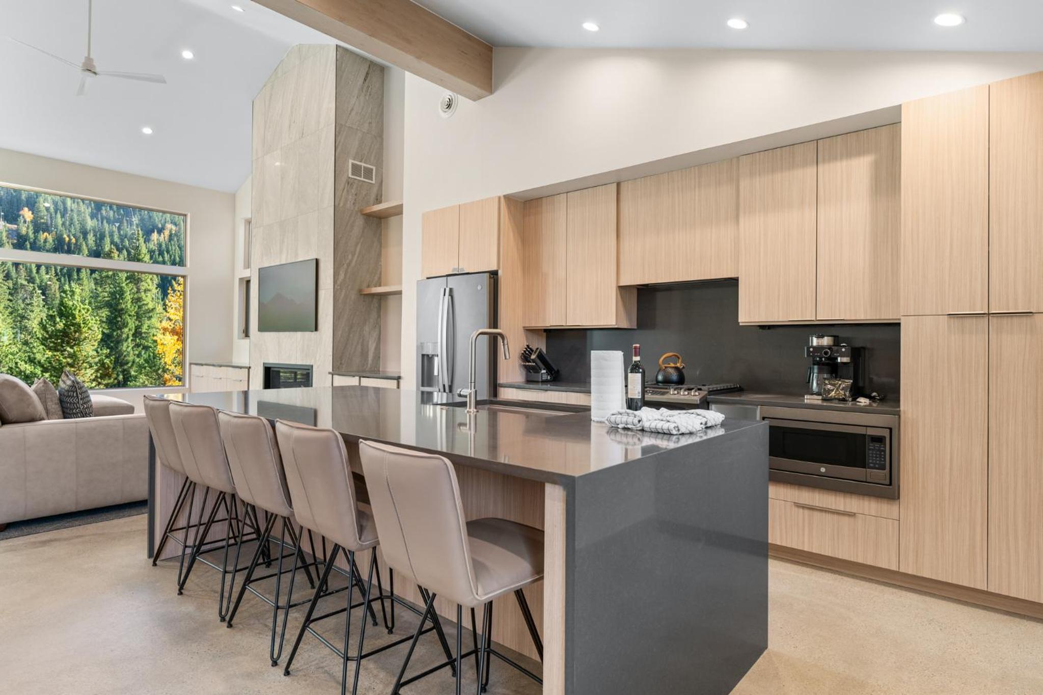 Inas Way Townhomes Unit D