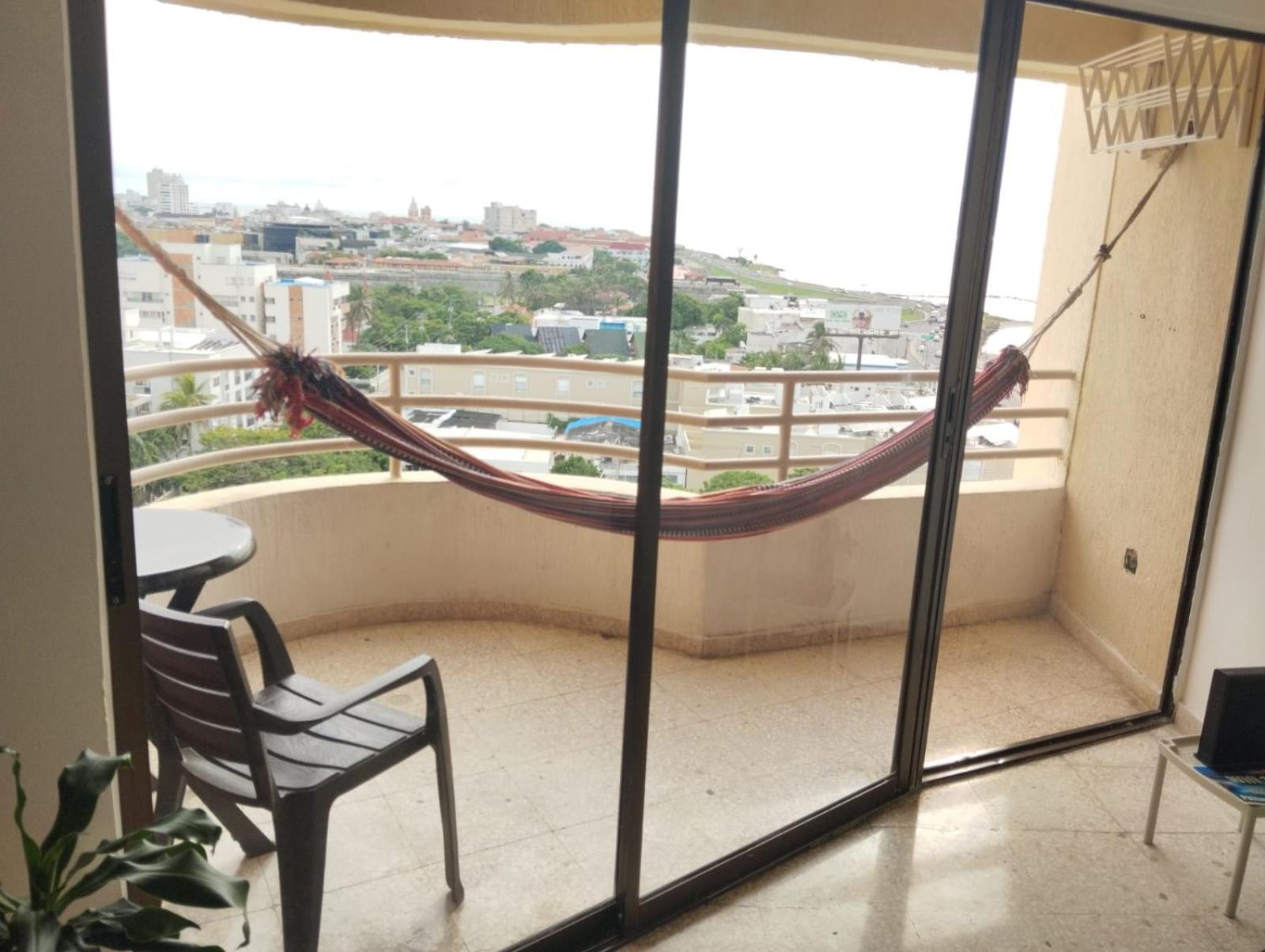 apto con vista al mar piso 11-