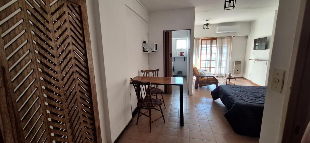 Departamento calle 11, excelente ubicación céntrica
