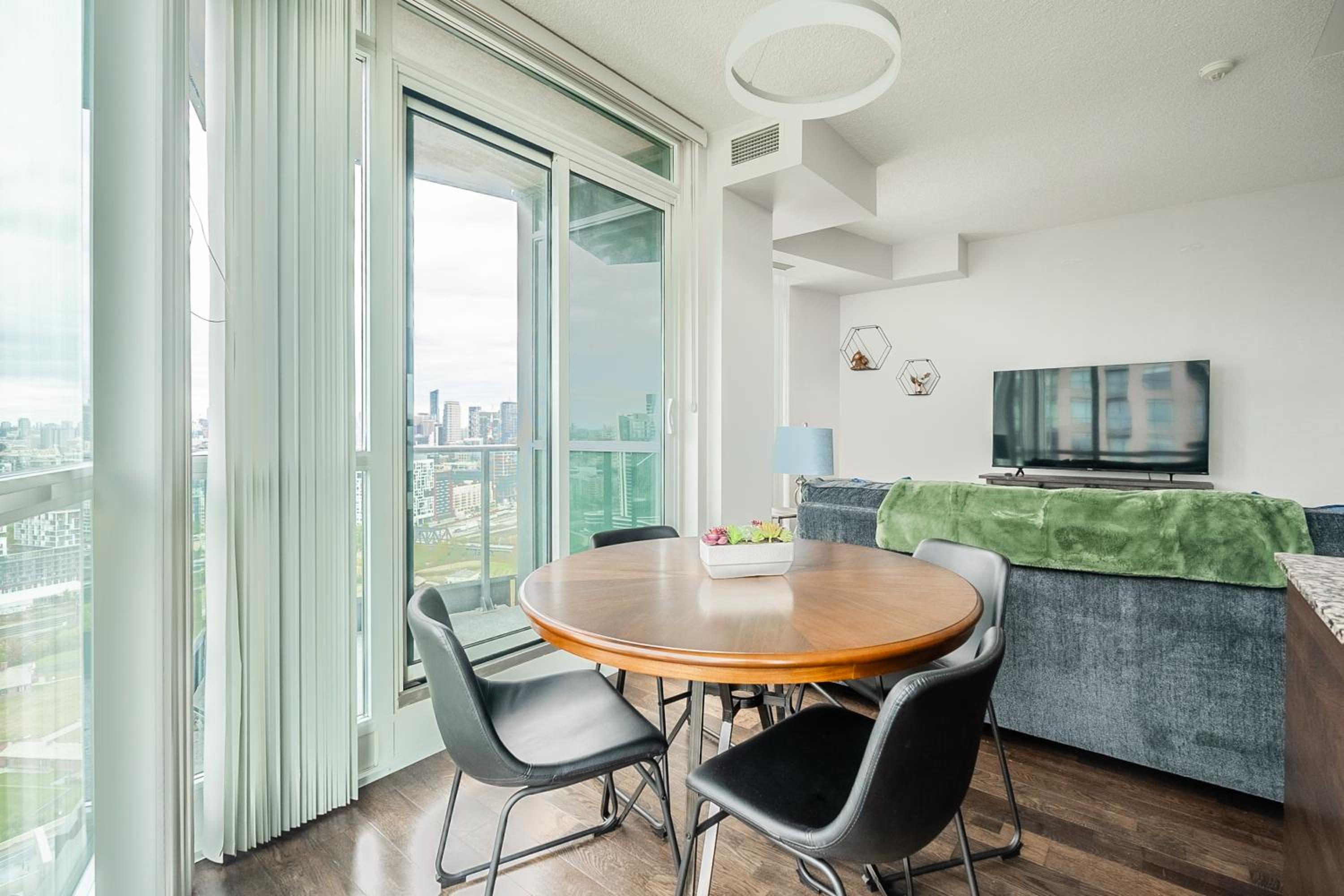 The Neptune I Suites