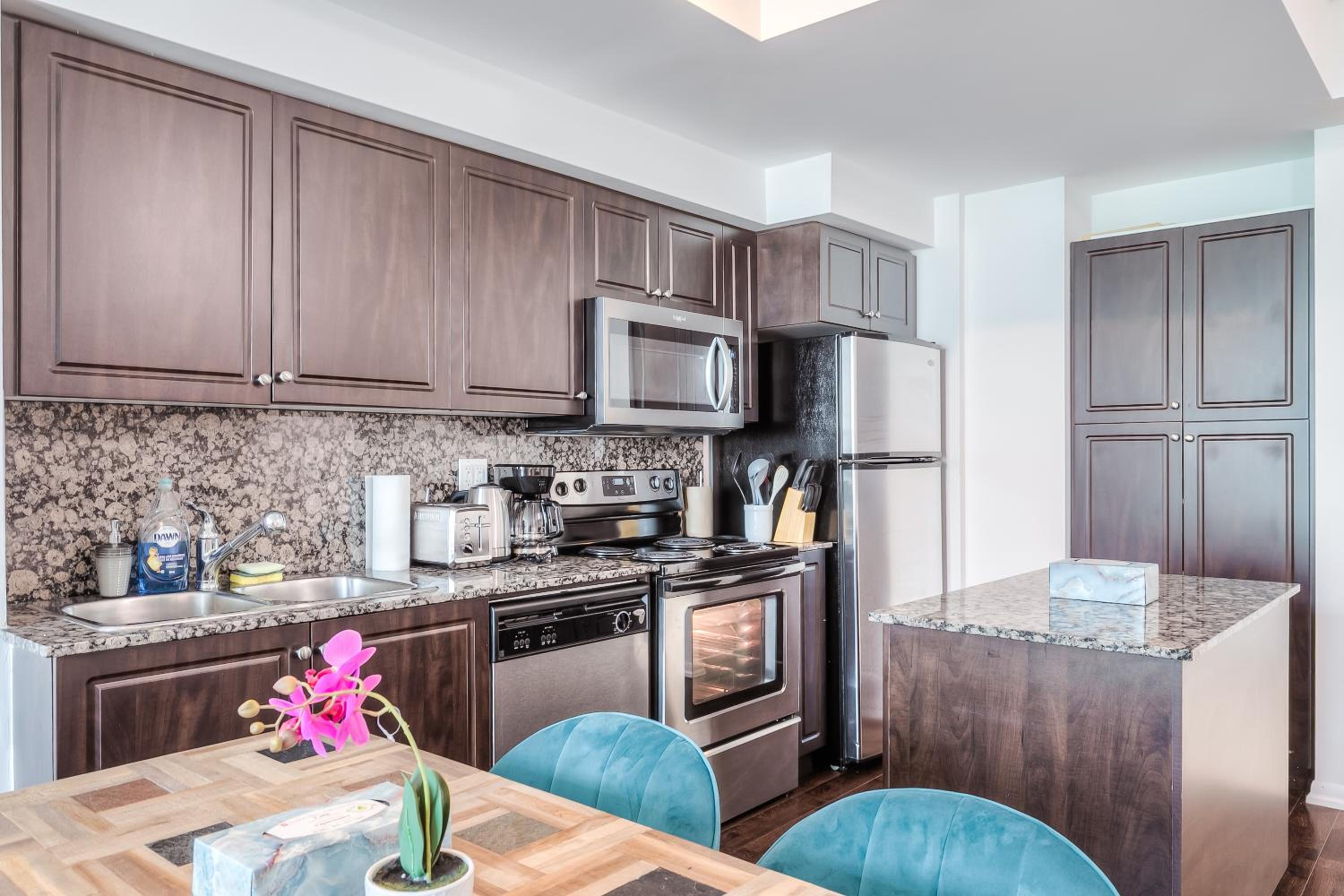 The Neptune I Suites