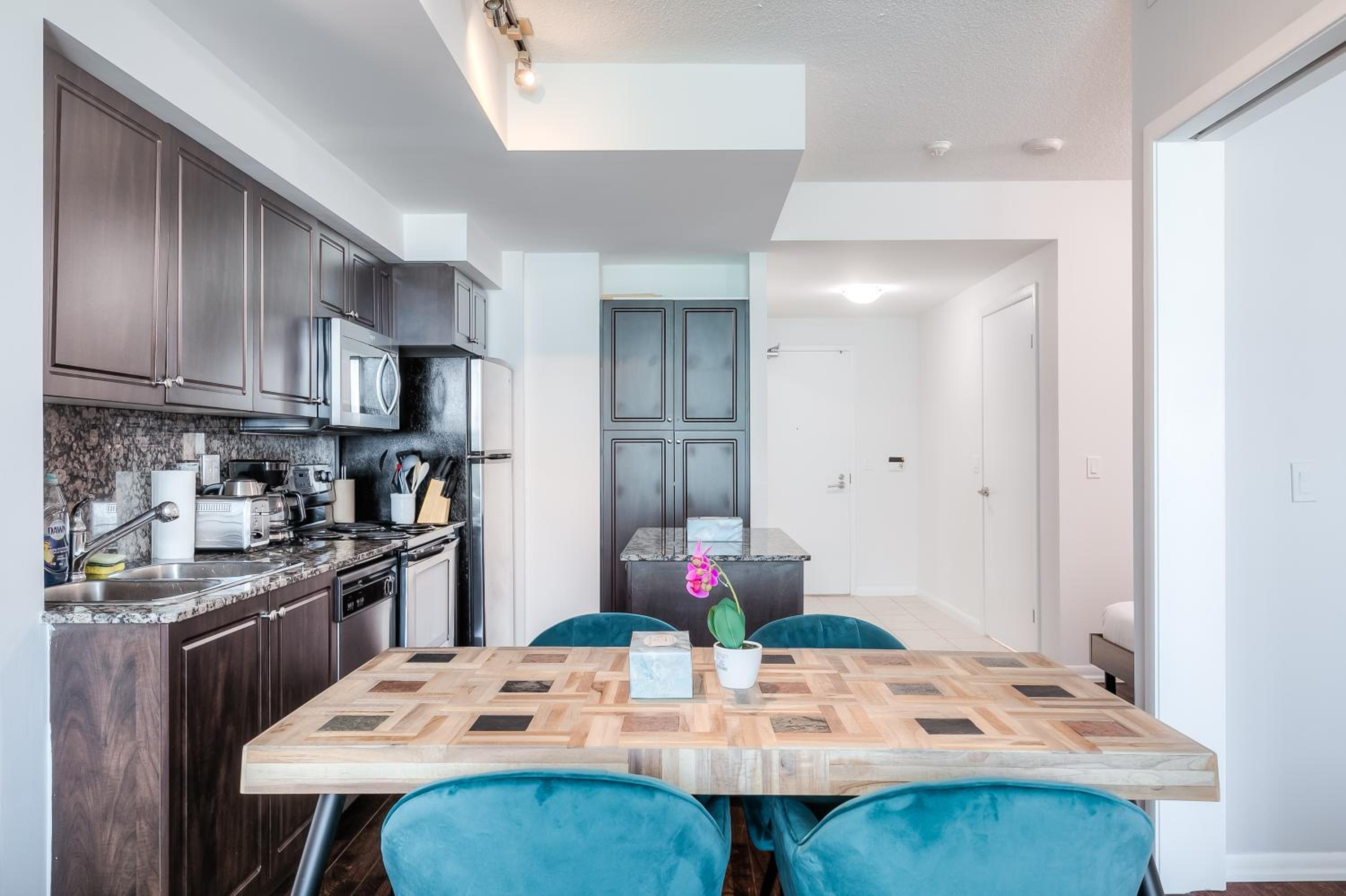 The Neptune I Suites