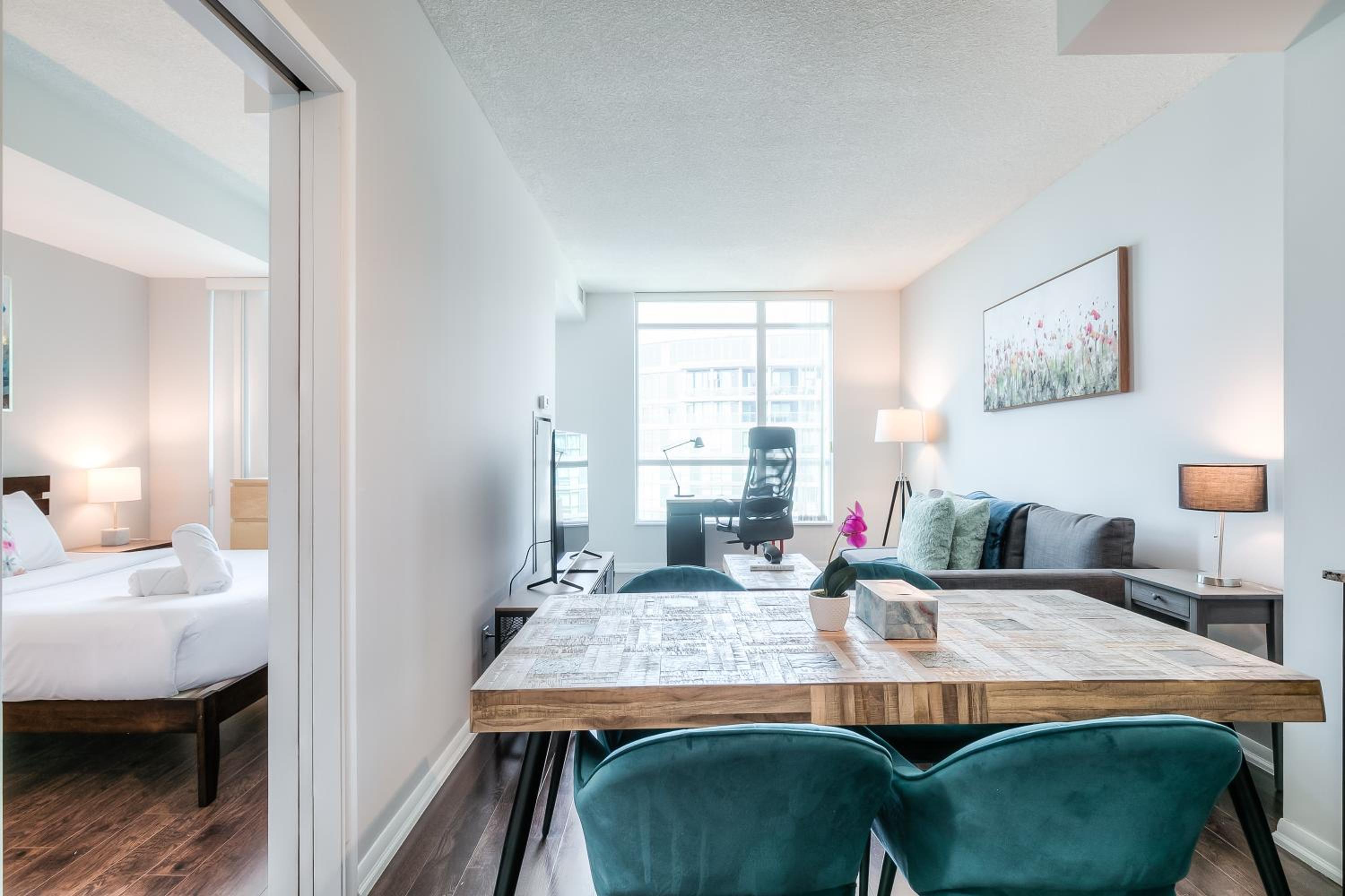 The Neptune I Suites