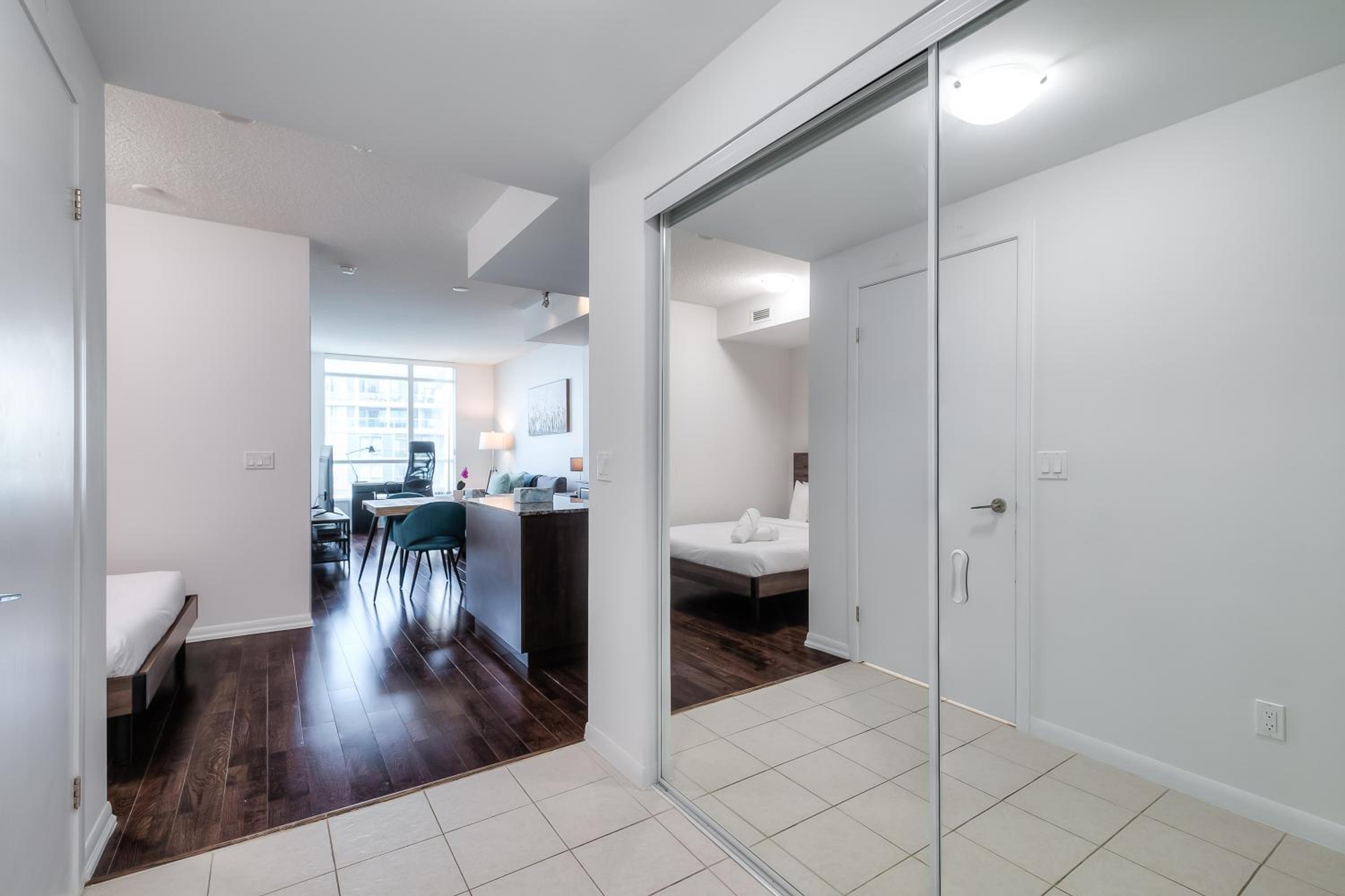 The Neptune I Suites