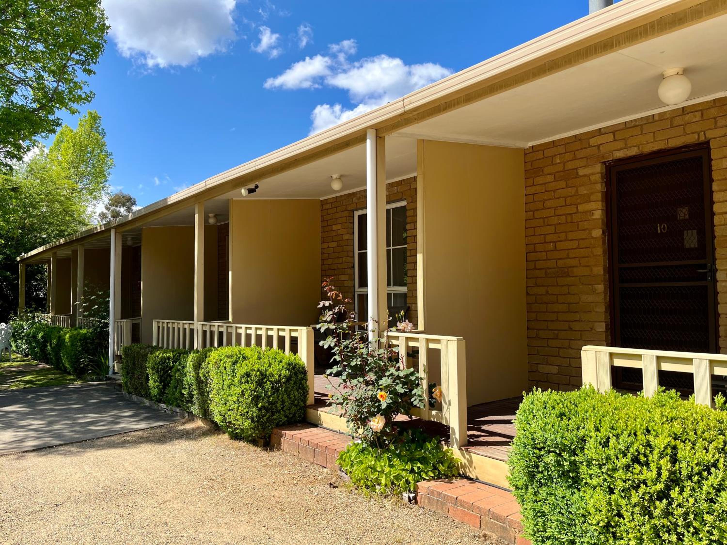 Hotel Bright Avenue Motor Inn