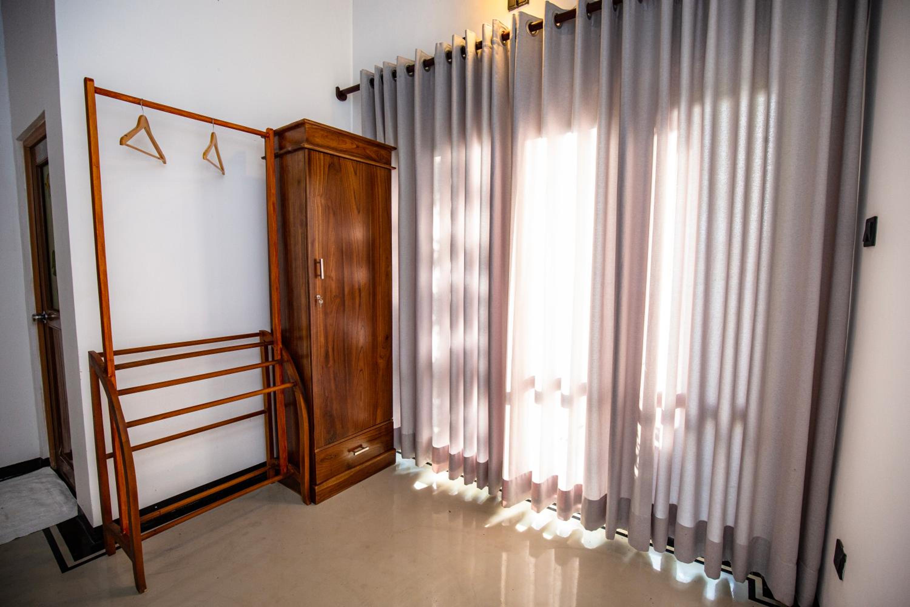 Sleeperwood Villa