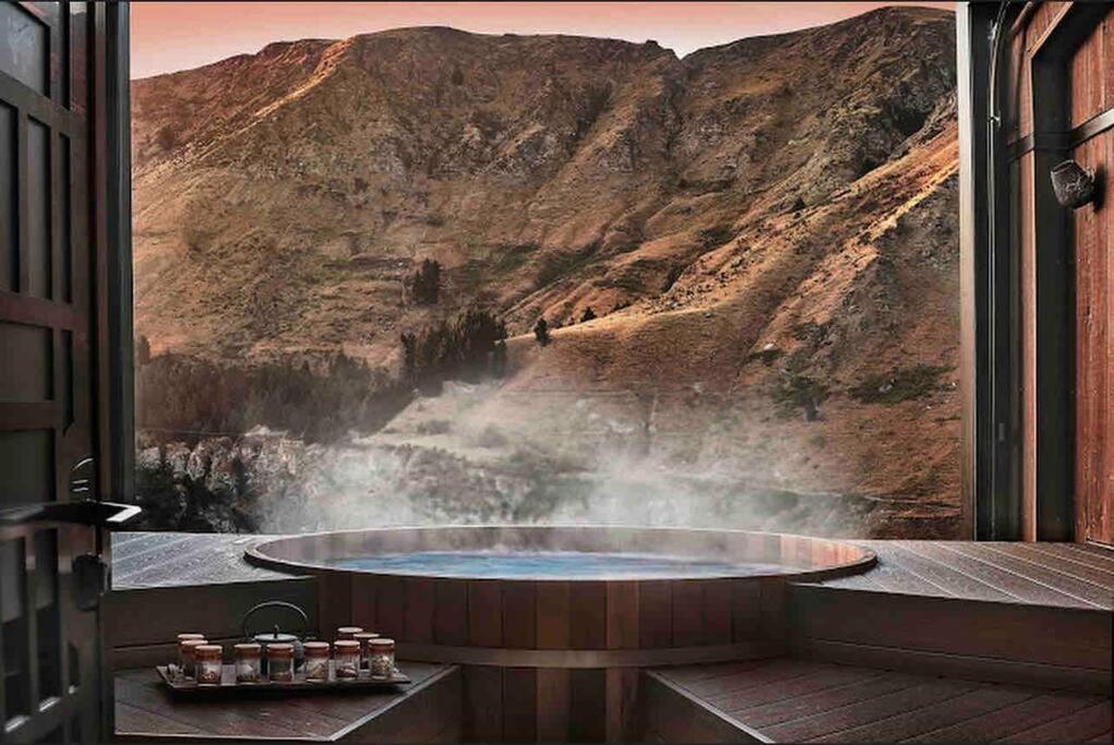 Queenstown Luxury Holiday Villa