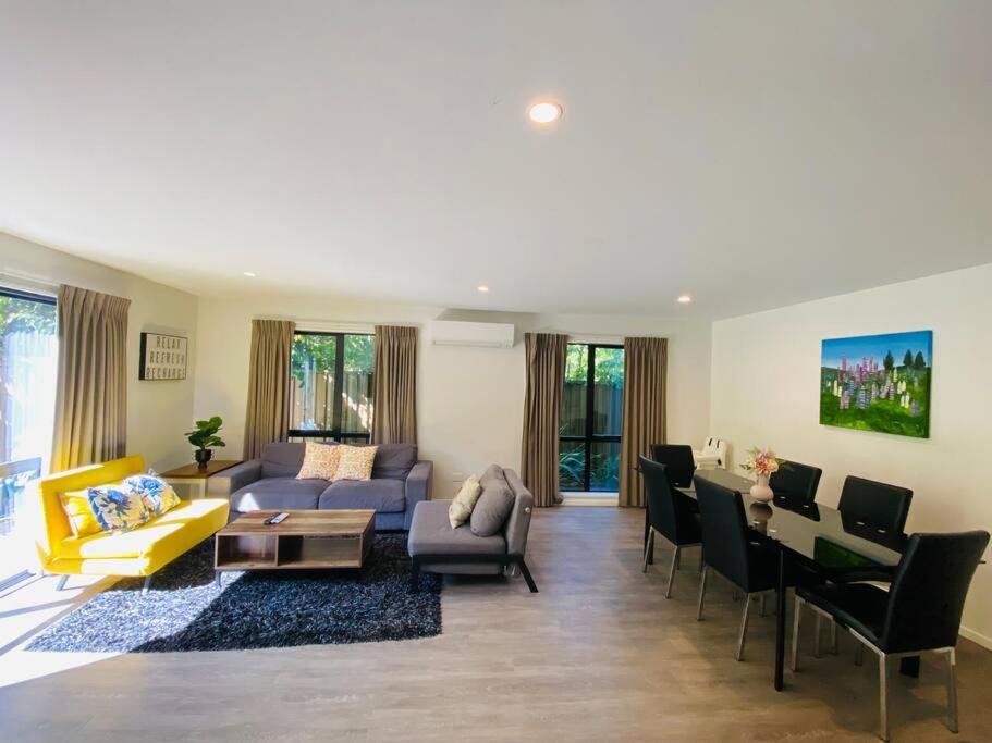 Queenstown Luxury Holiday Villa