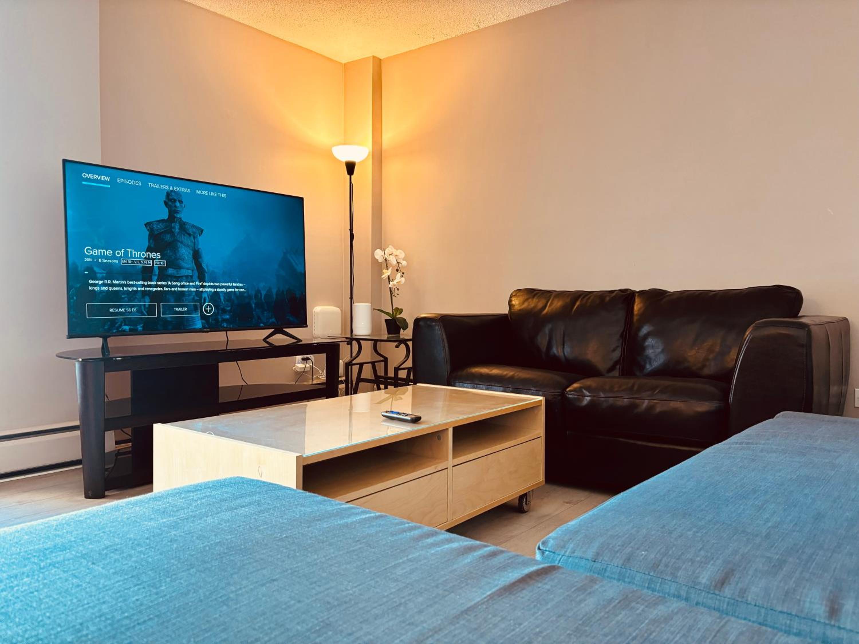 6th Floor 2 Bedroom Condo with Parking