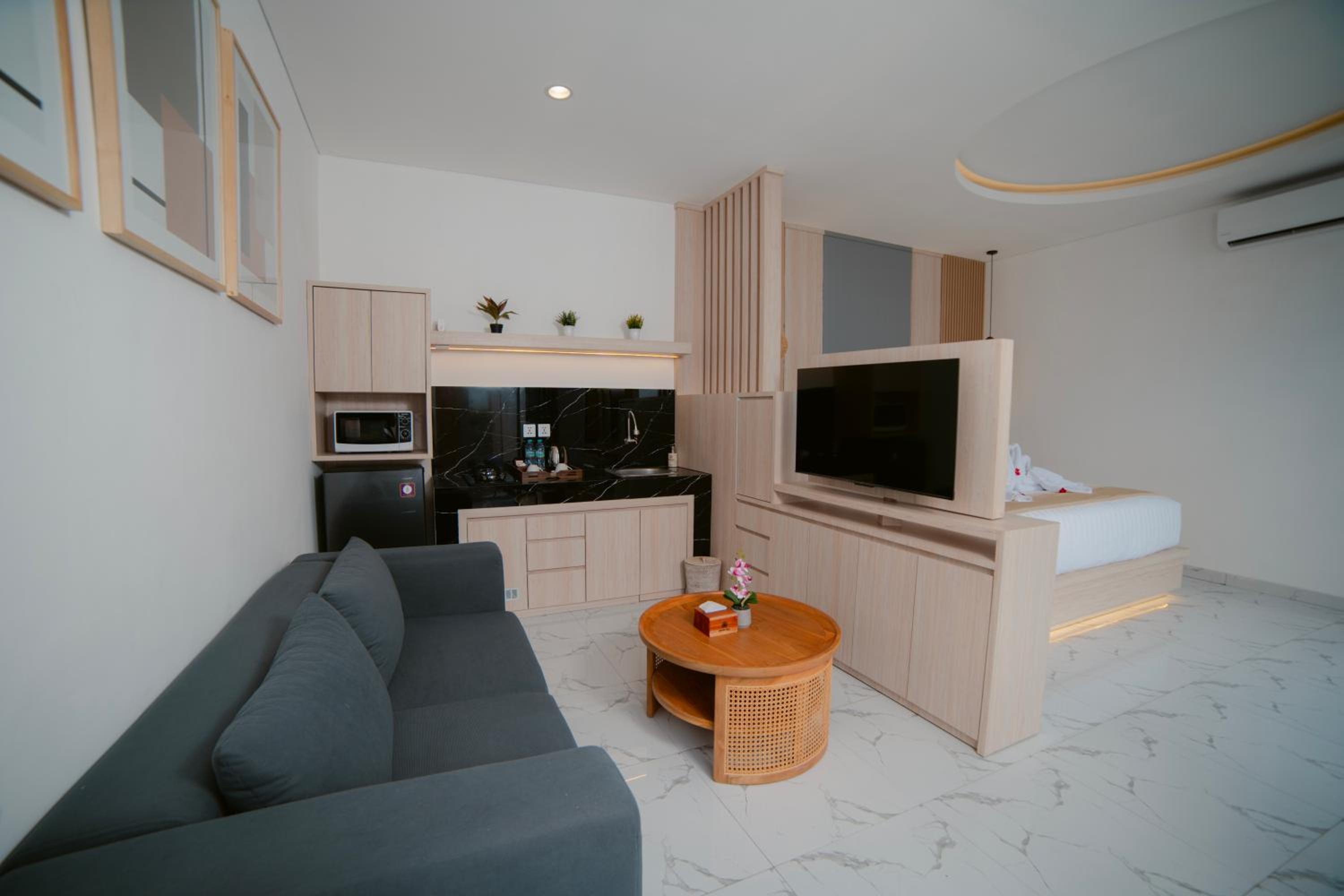 hotel room