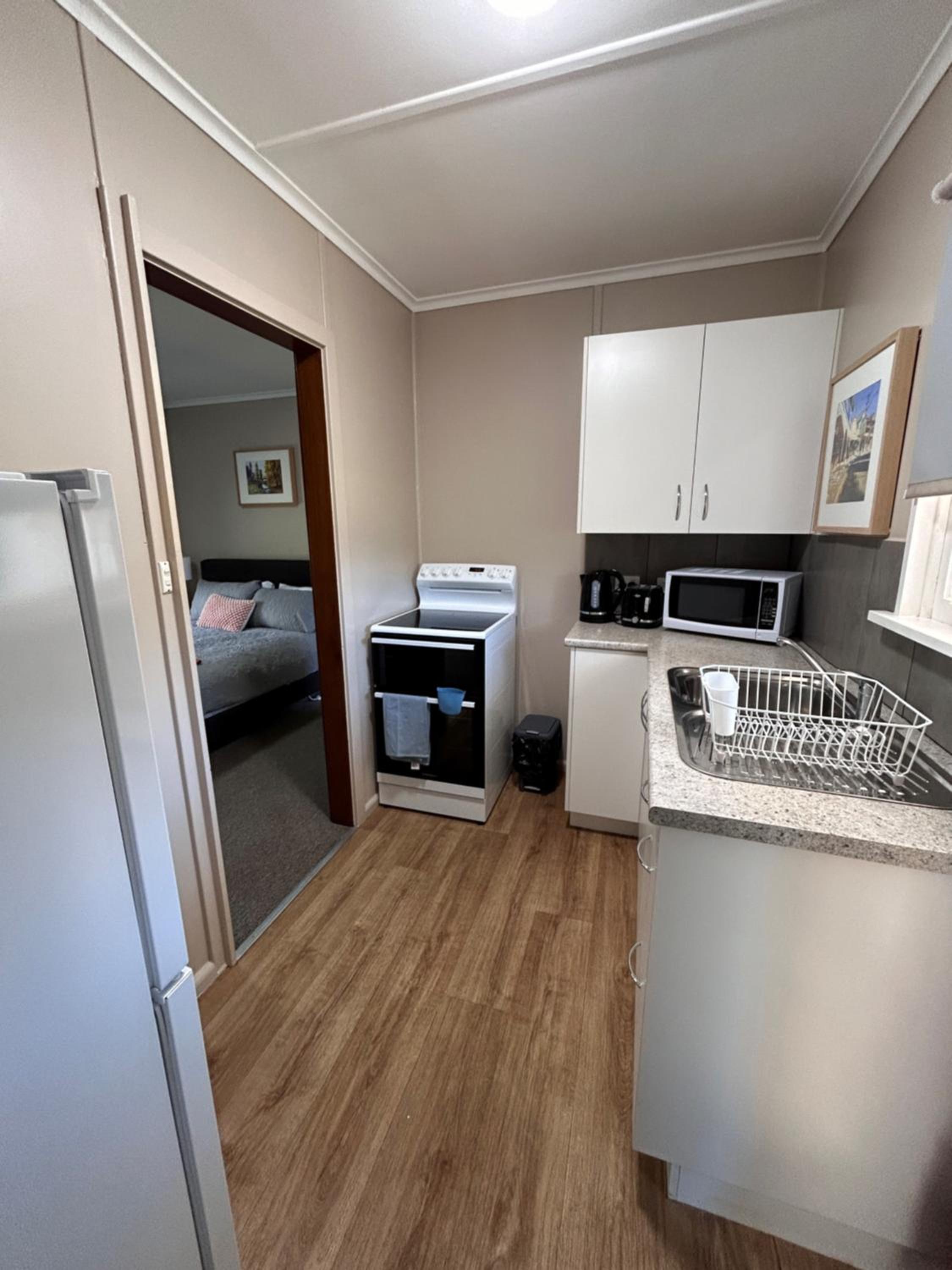 #2 Waddell Studio Apartment