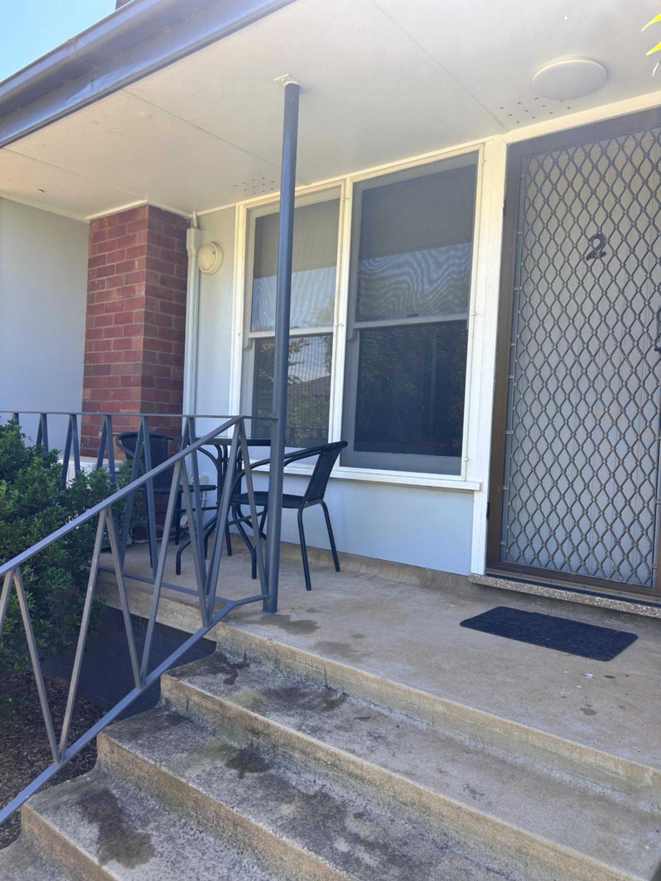 #2 Waddell Studio Apartment