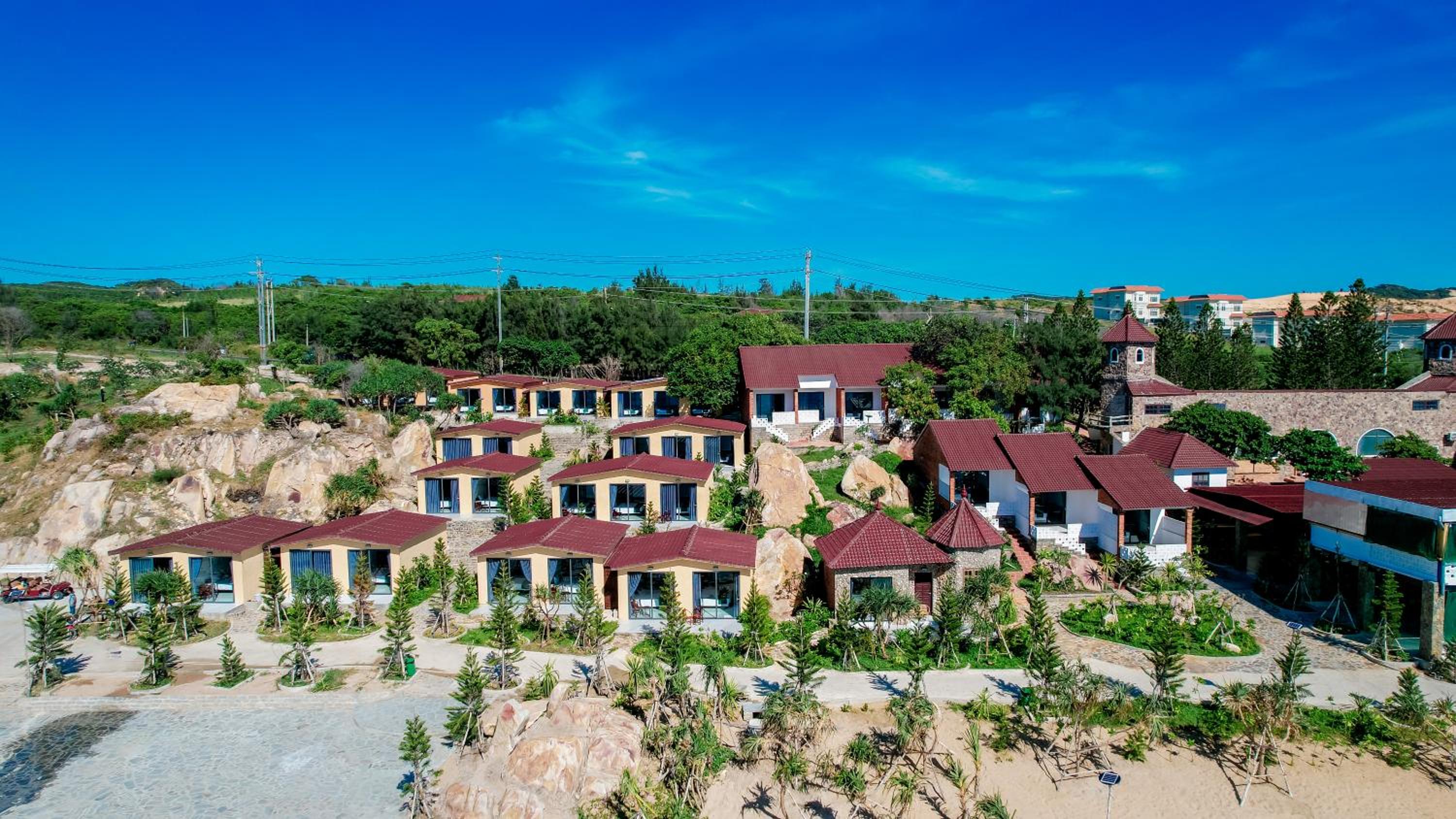 Adora Bay Ke Ga Beach Resort - Onsite Water Park view 2