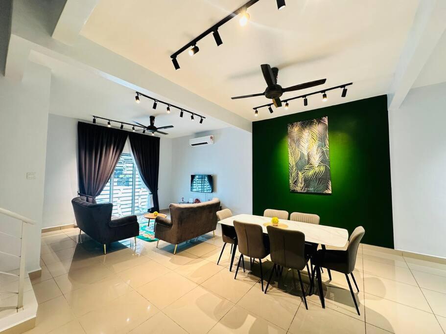 Rania Pearl Double Storey Family Home, Bertam Penang Homestay photo 2