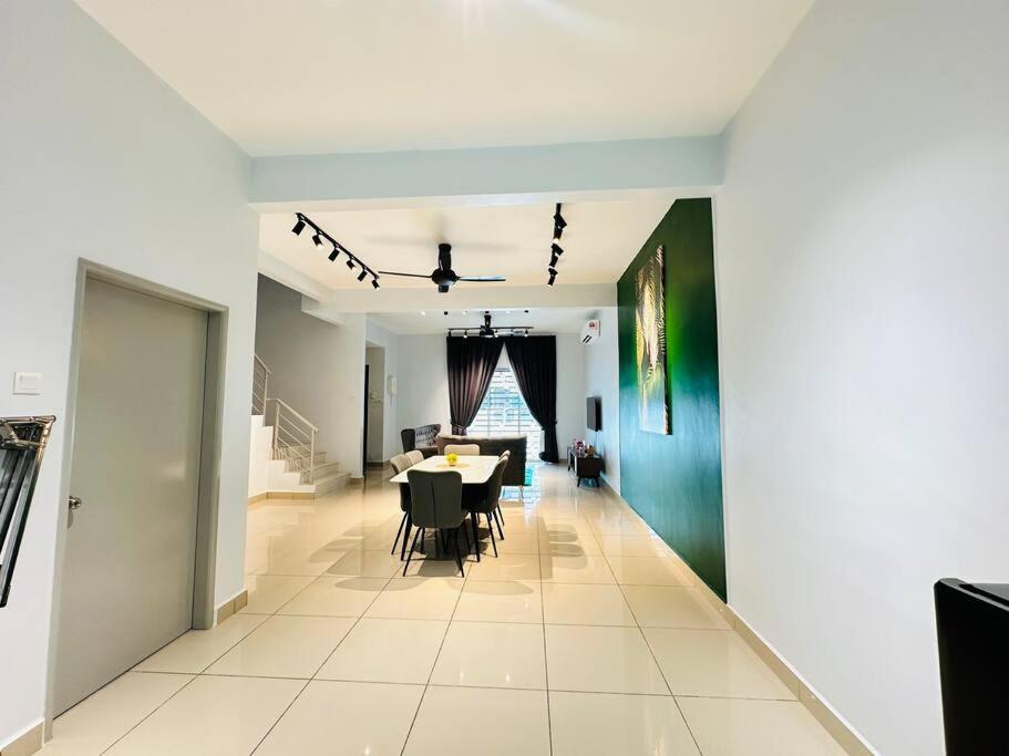 Rania Pearl Double Storey Family Home, Bertam Penang Homestay photo 3