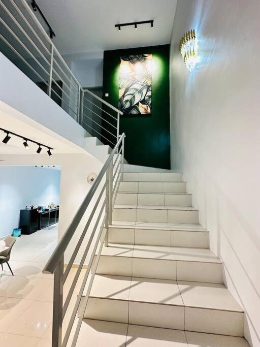 Rania Pearl Double Storey Family Home, Bertam Penang Homestay photo 6