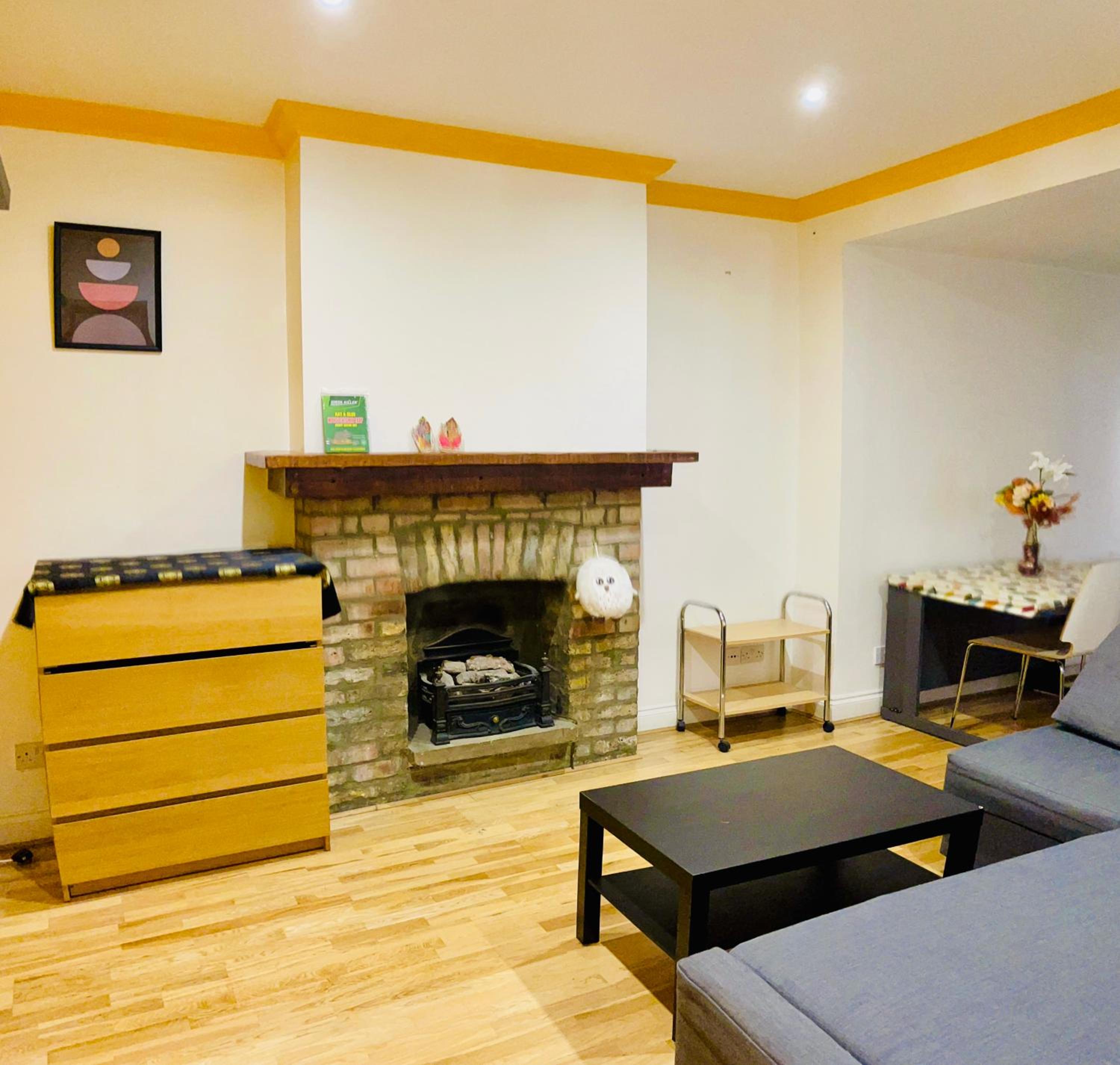 Entire Place,1 Bed room flat, ground floor, garden