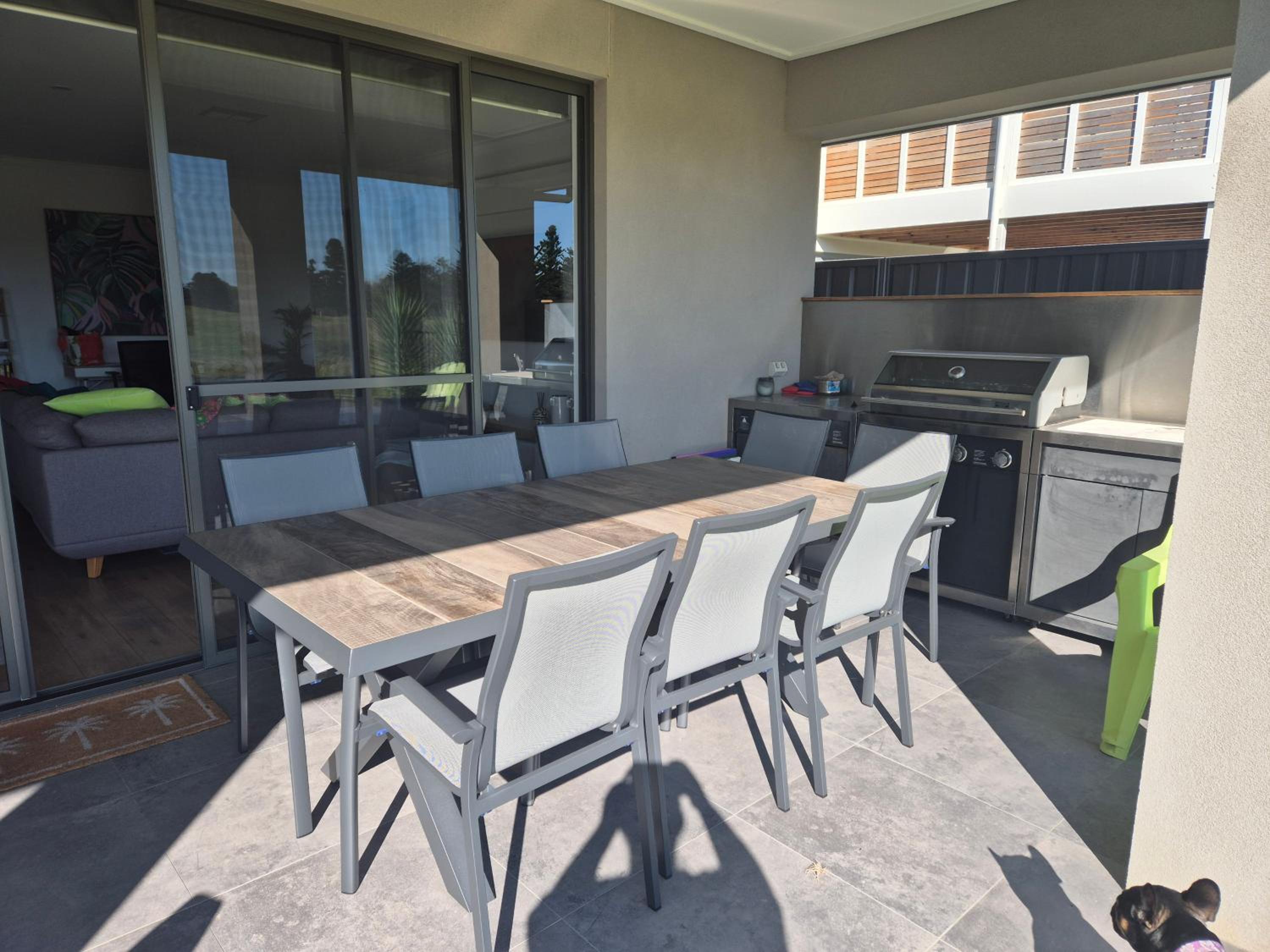 Coastal Palms - relax by the golf course