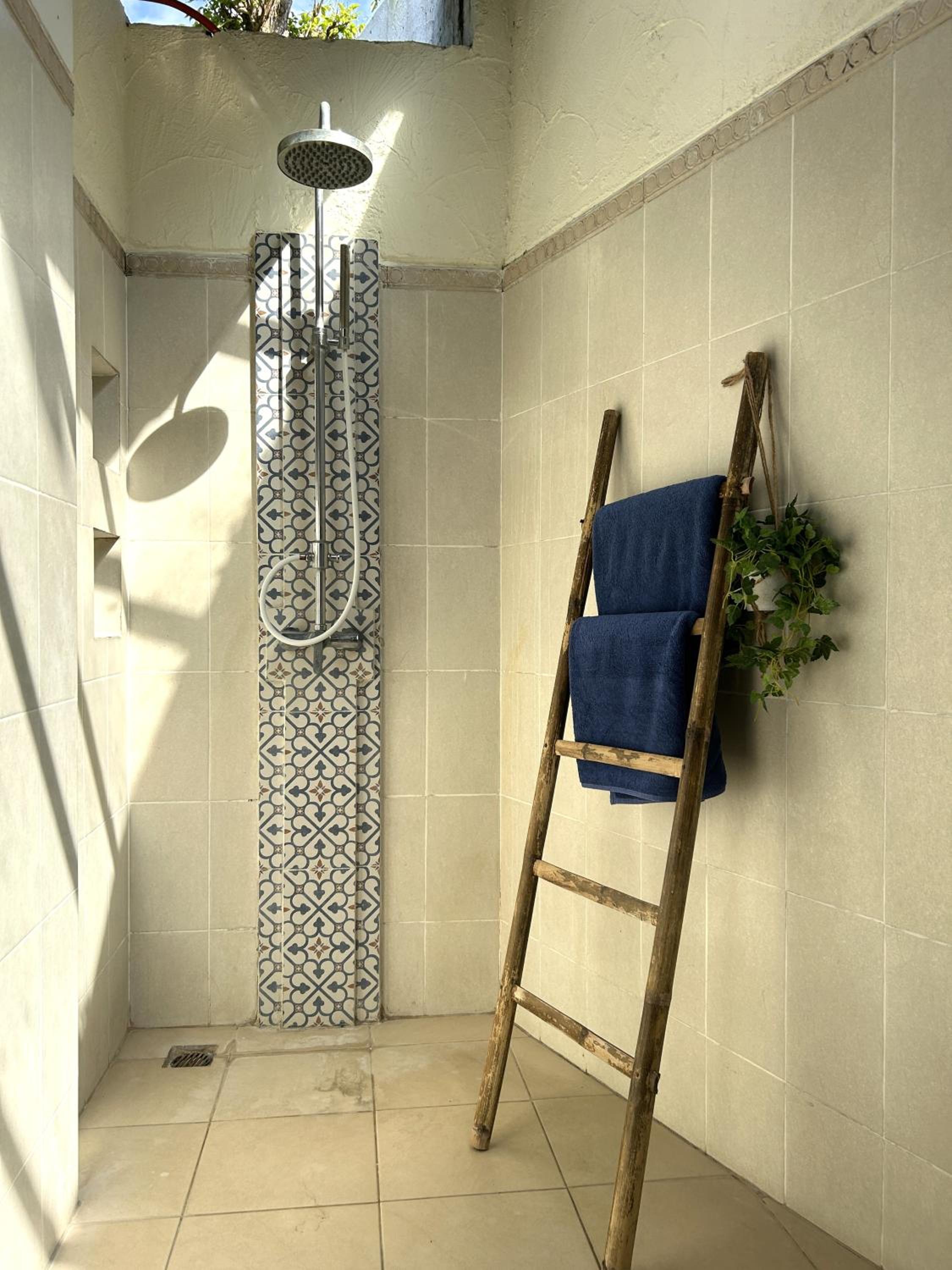 Artemis Villa Hotel