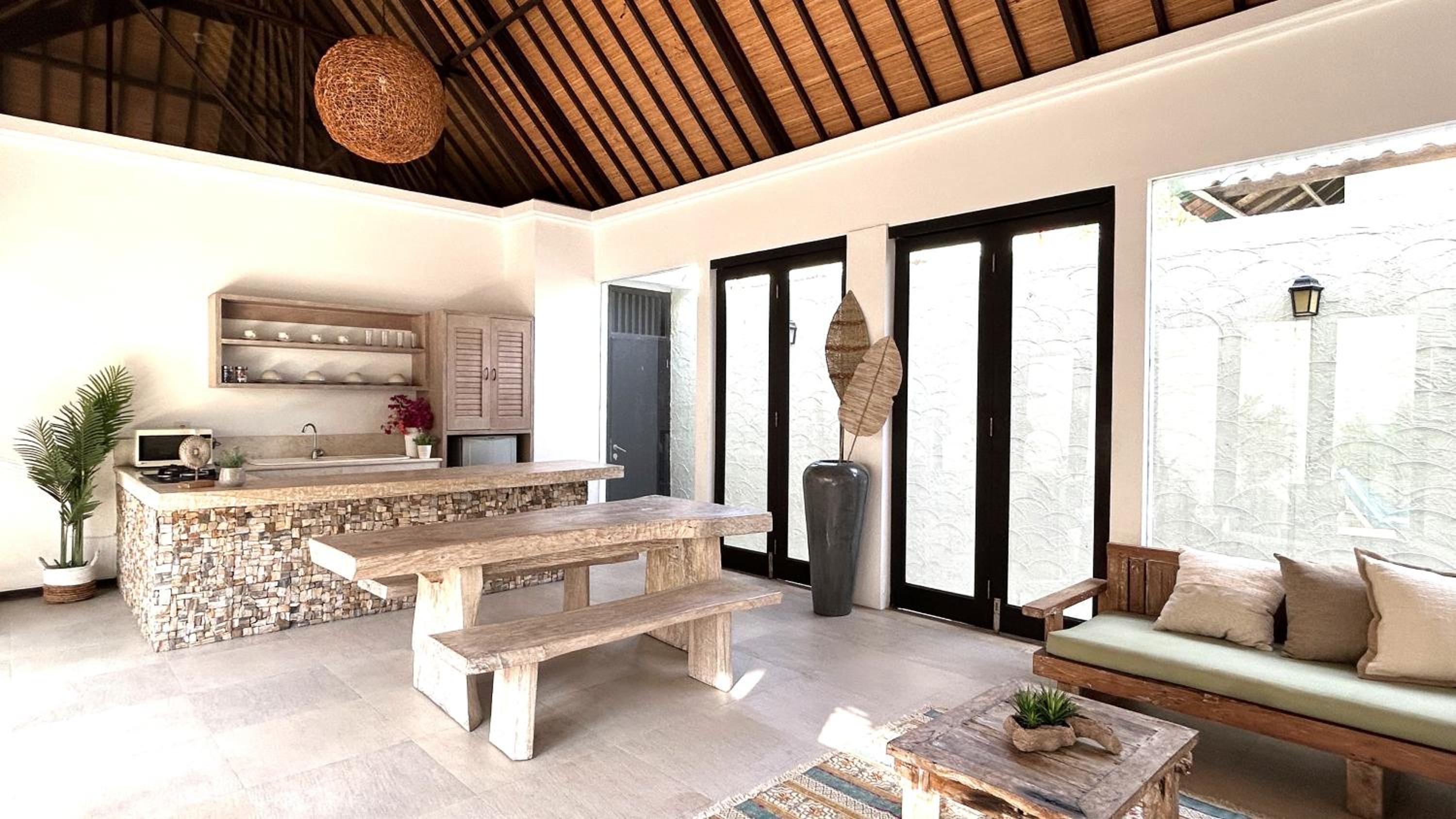 Artemis Villa Hotel