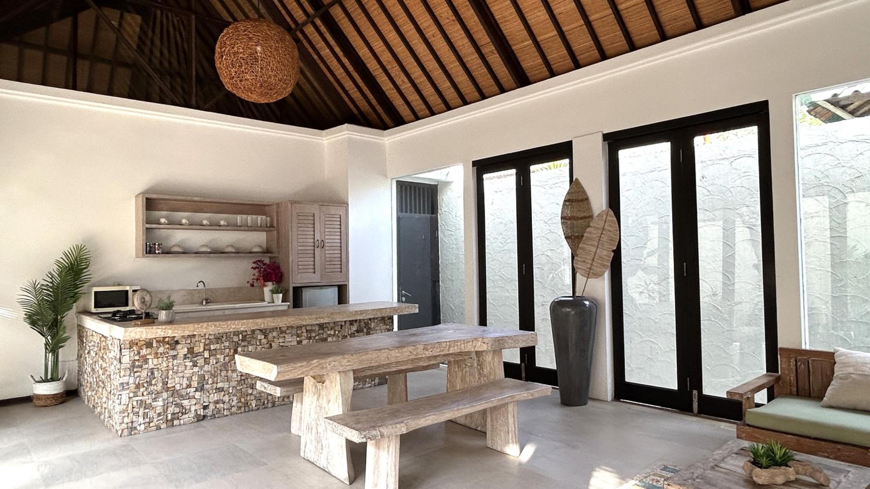 Artemis Villa Hotel