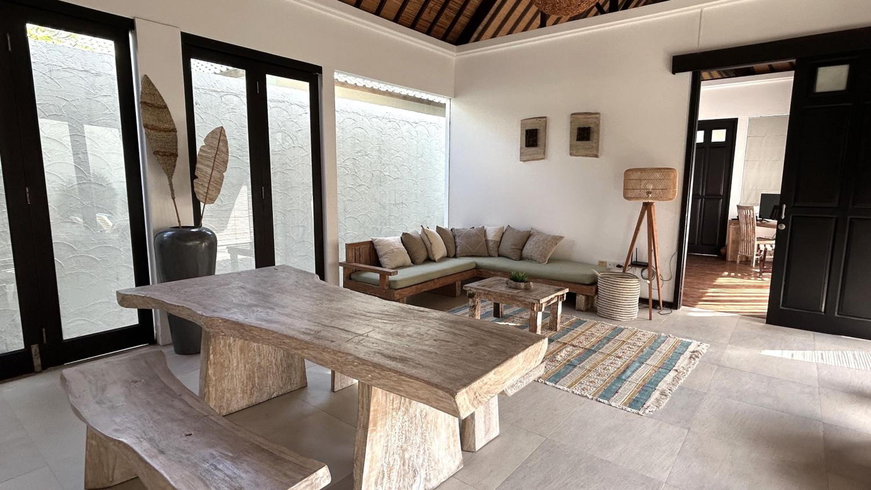 Artemis Villa Hotel