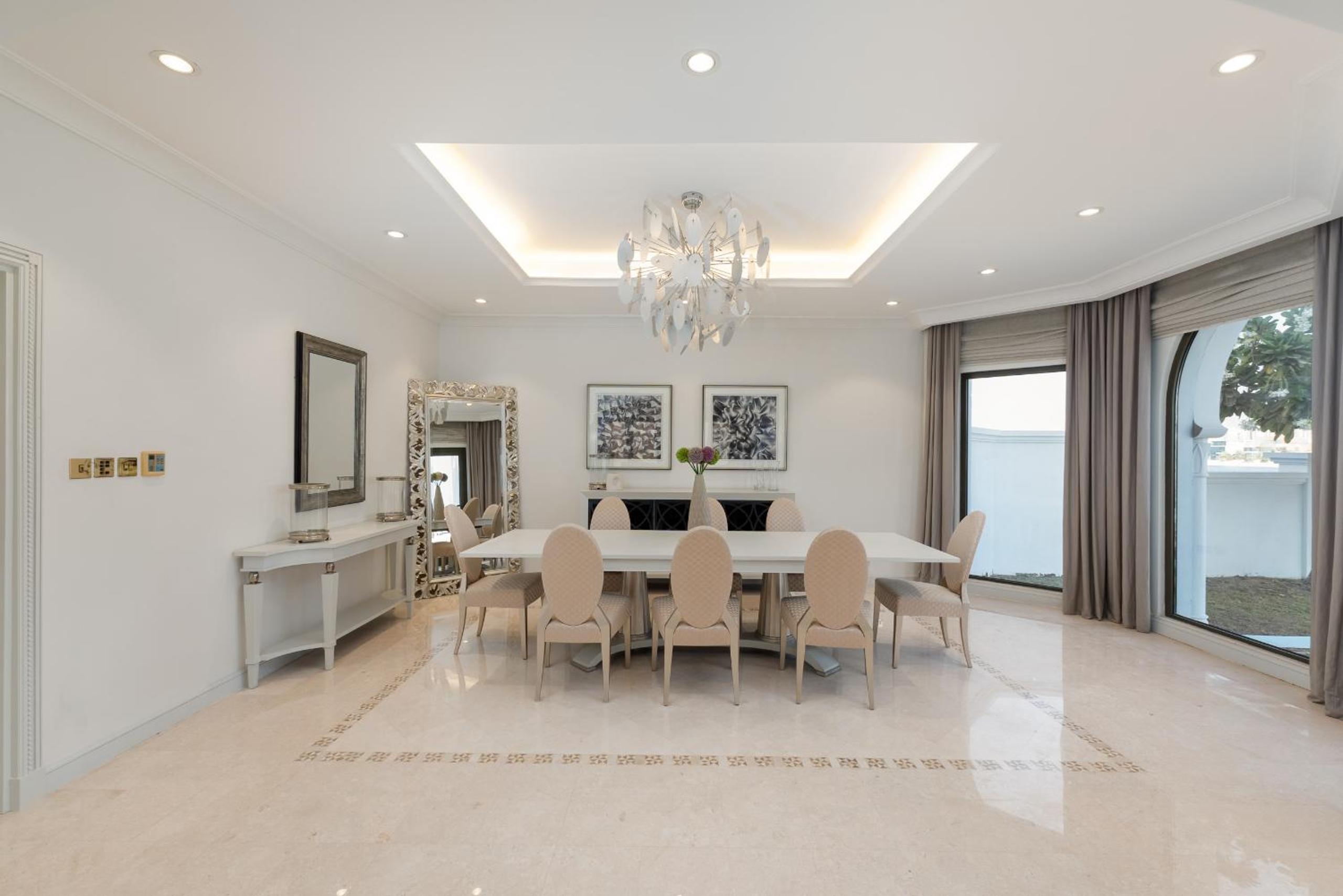 Frond M, Beachfront Villa, Palm Jumeirah - Mint Stay