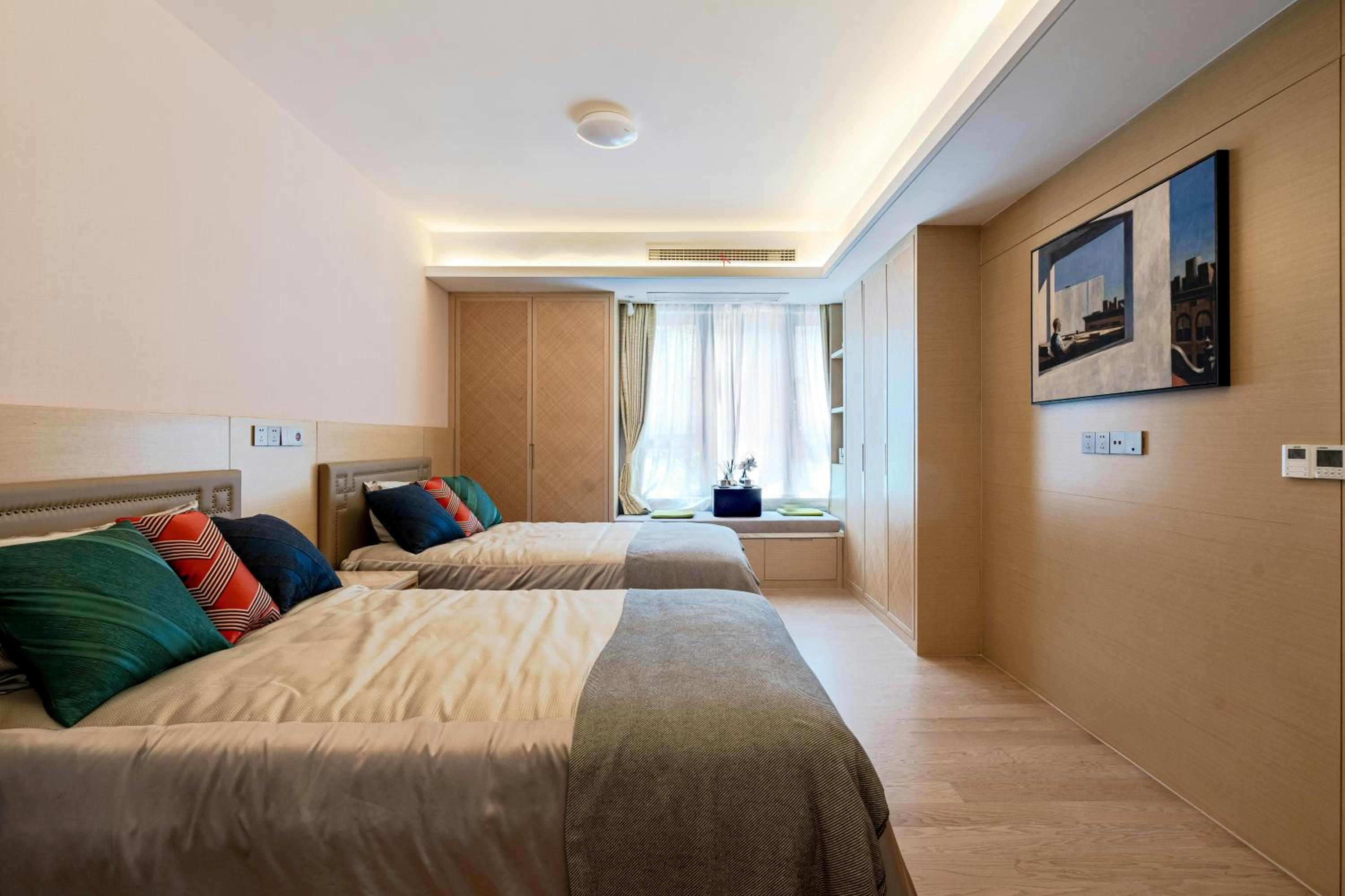 hotel room