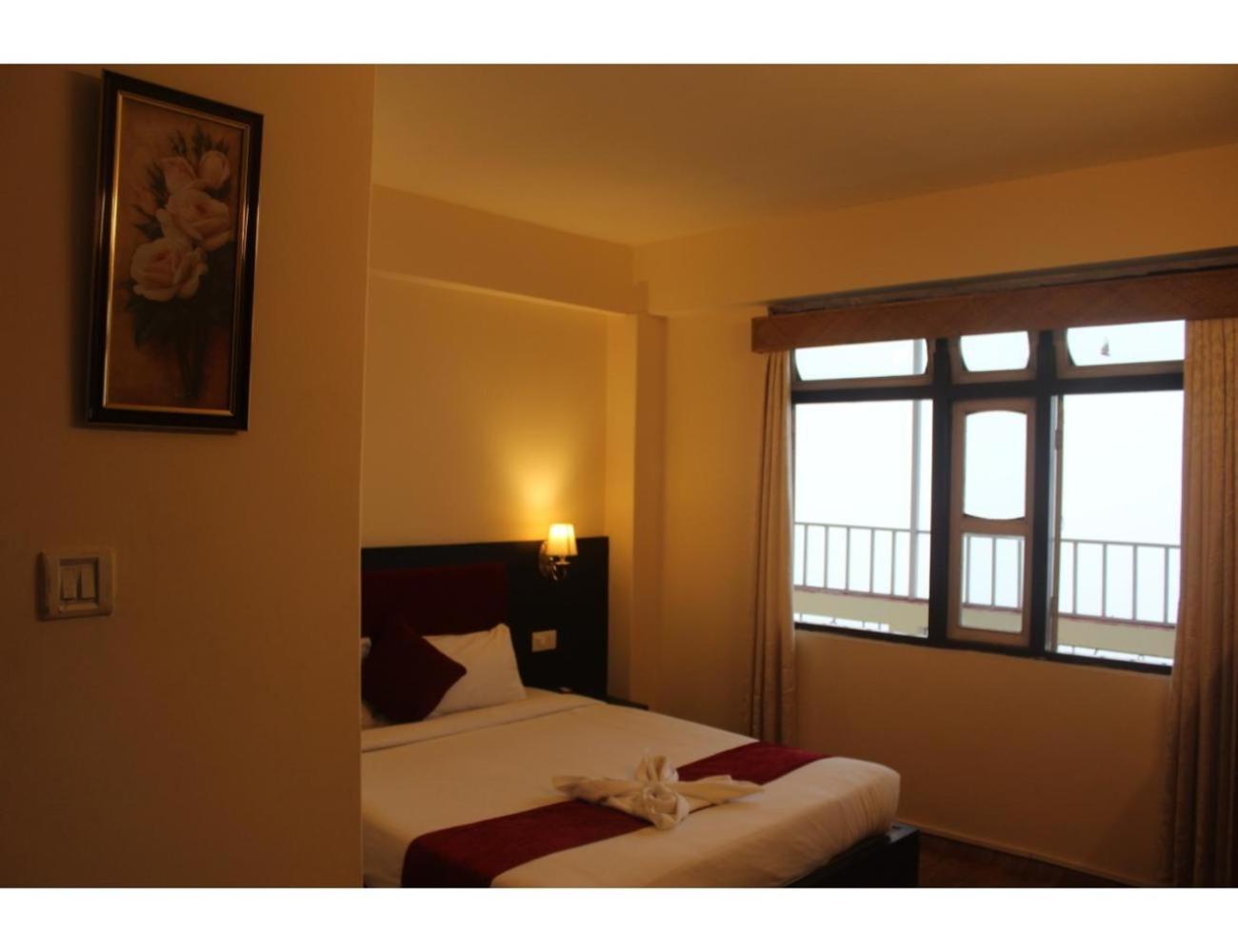 Hotel Snow View On Cloud Nine, Pelling view 2