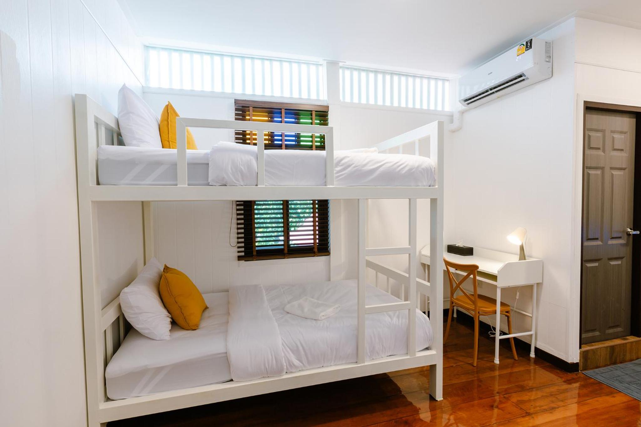 Diff Hostel