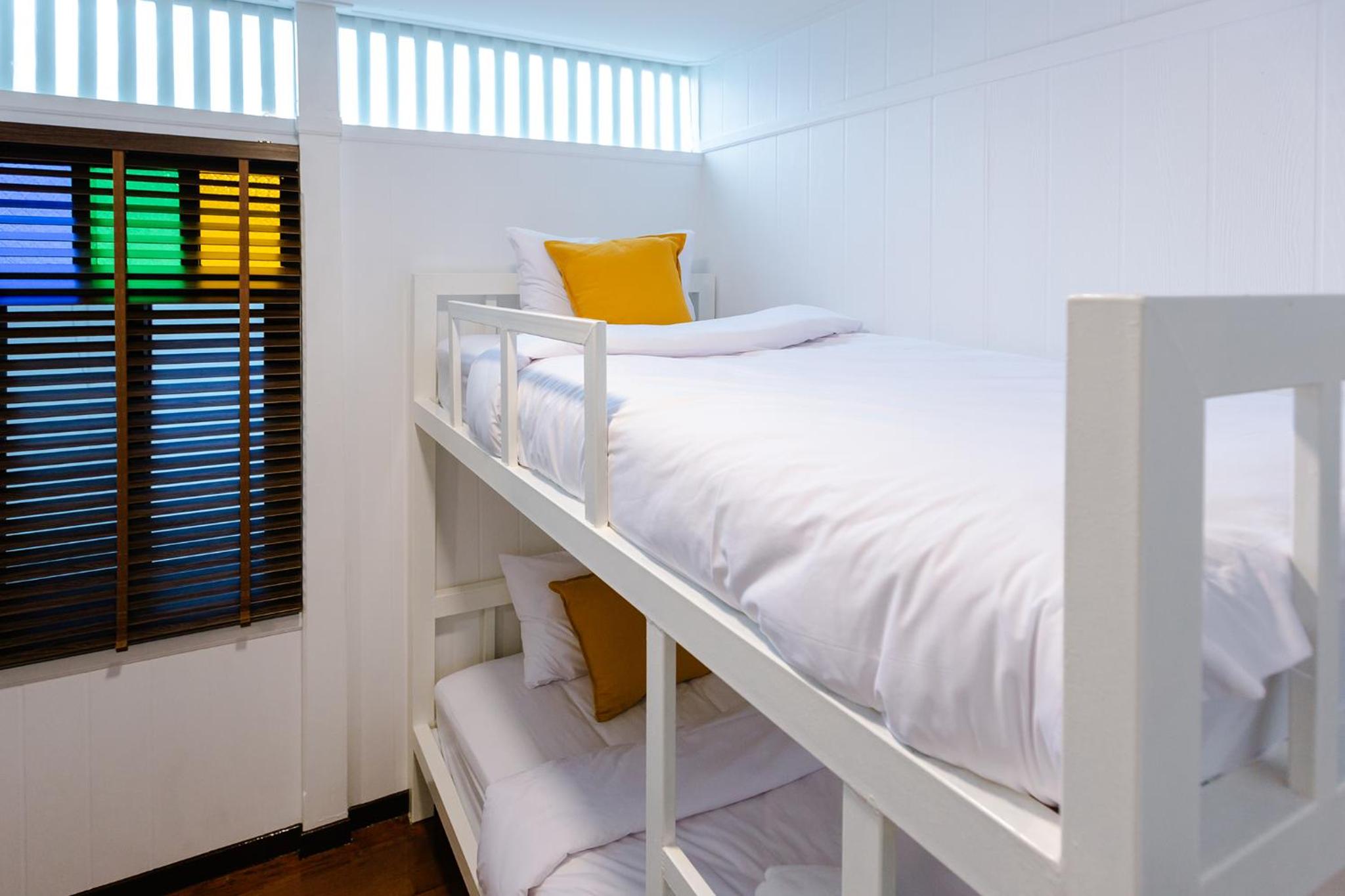 Diff Hostel