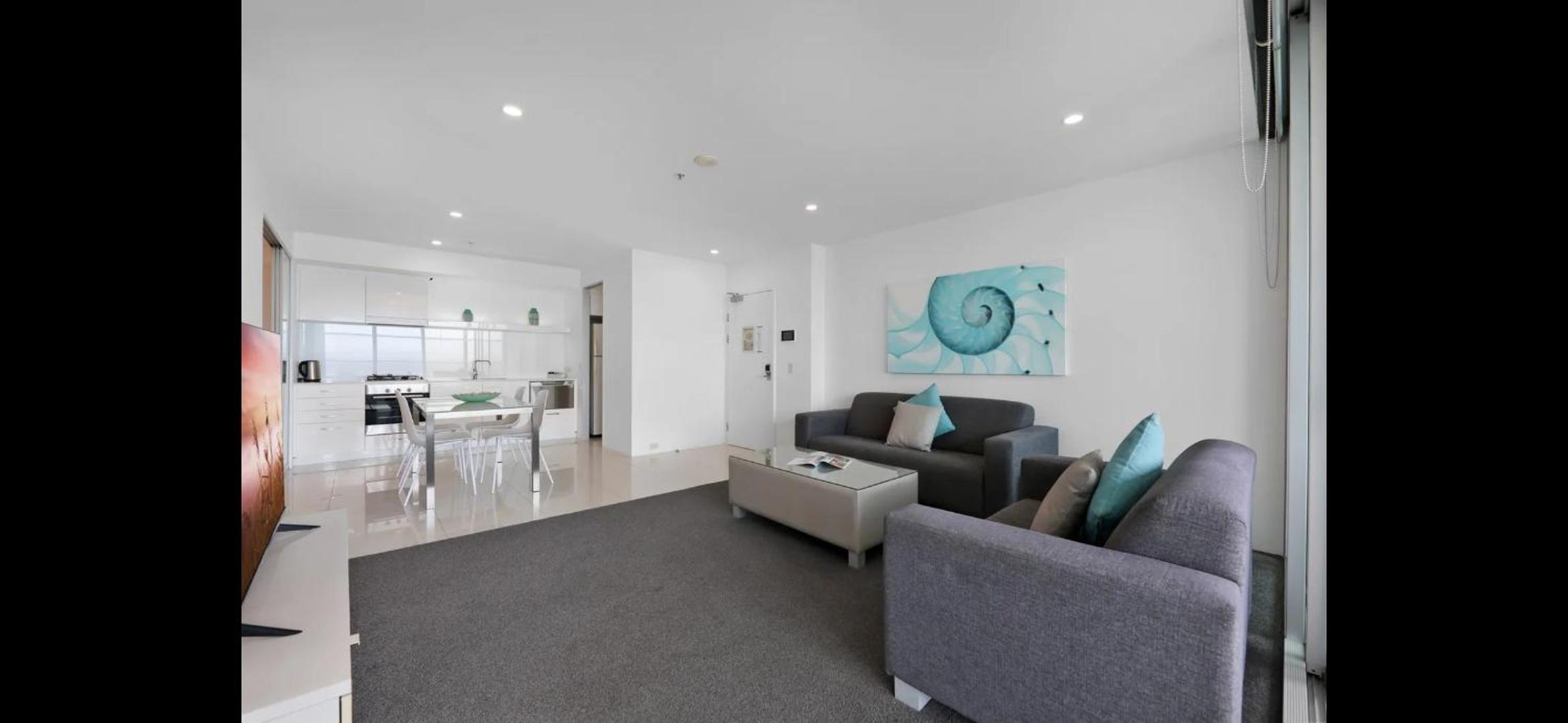 Level 36 Skyline View Lux Private Apartment - 2BR 1B 1C
